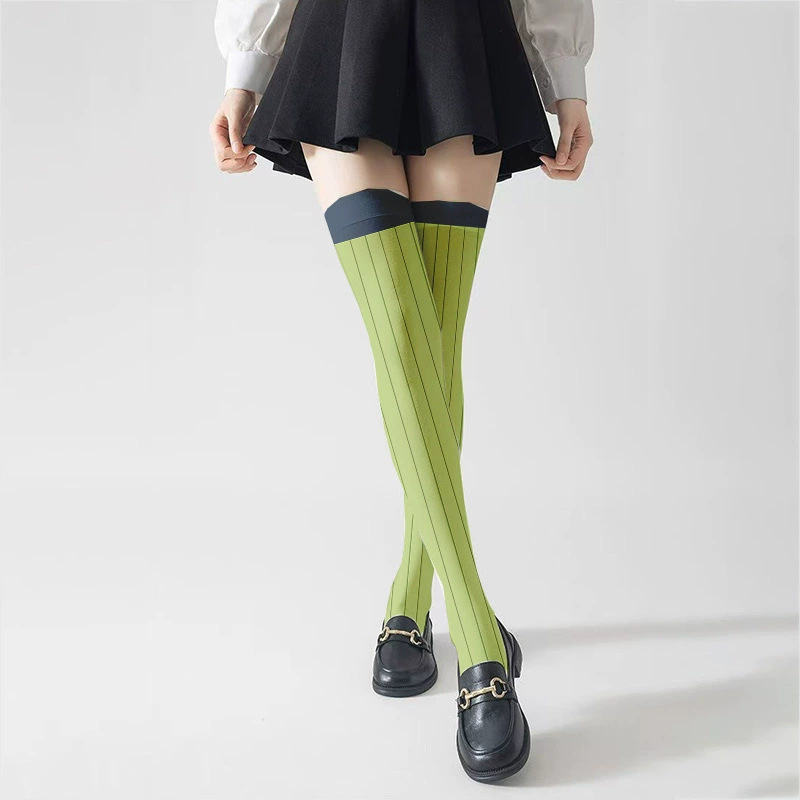 アニメデーモンスレイヤー甘露寺蜜璃コスプレオーバーニーソック - Cosplay Anime Tsunade のレビューと価格